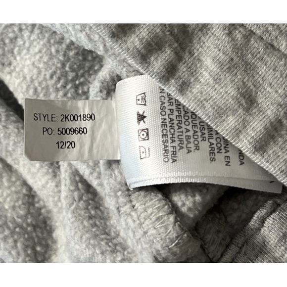 Vineyard Vines Women's 1/4 Zip Dreamcloth Shep Shirt Medium Light Gray Heather - Picture 7 of 13